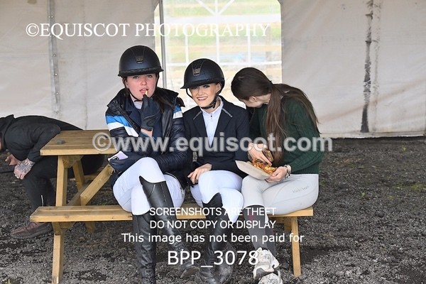 BPP_3078 - CLASS 9 Pony Newcomers/ 1m Open