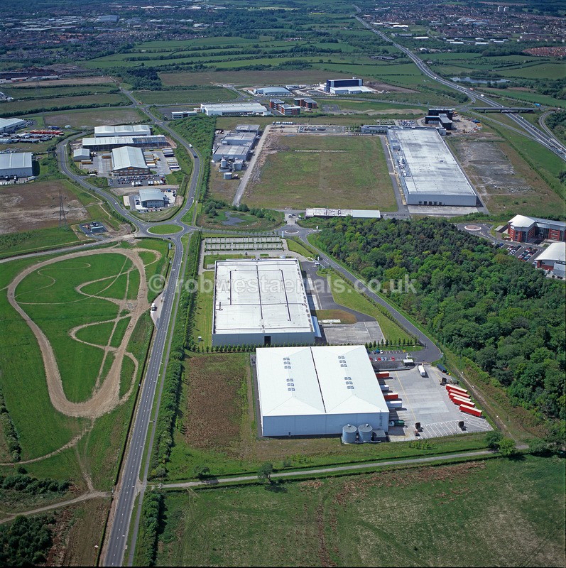 A00660C Newhouse Industrial Estate Motherwell in 2006 - Settlements, infrastructure and attractions