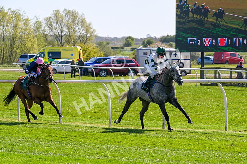 220426-Race 2-Naanas Shadow-0129 - Race 2