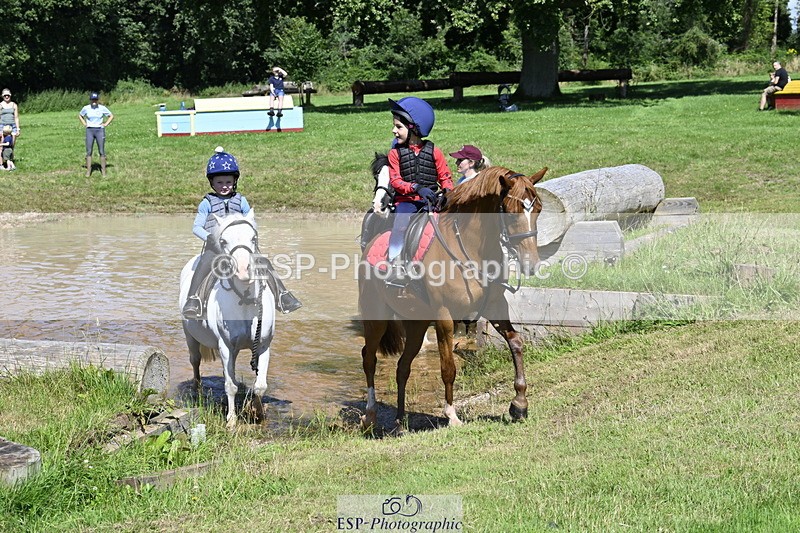 240728B-111150-01170 - Gemma's Group XC