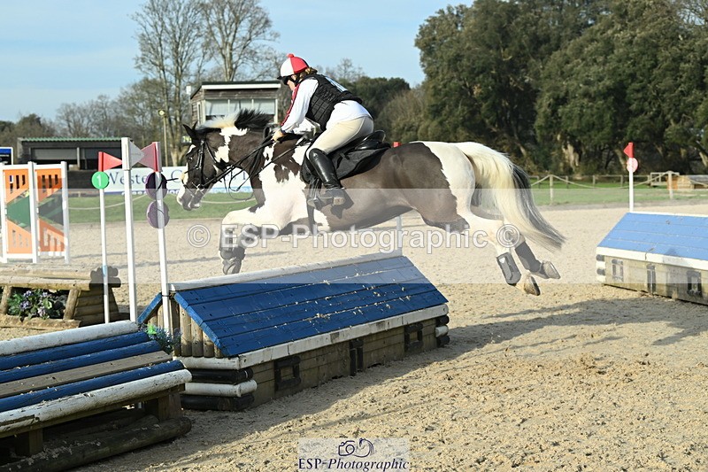 250309A-160233-02265 - Cls 03 90cm 15.05 to End