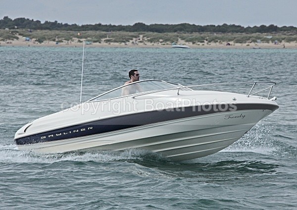 090823 TRENDY IMG_1859 - Motorboats - Open