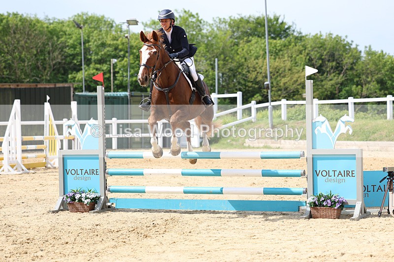 3E7A8779 - Class 4: Senior British Novice/90cm open