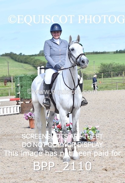 BPP_2110 - CLASS 13 SUN Senior BritiNovice/ 90cm Open