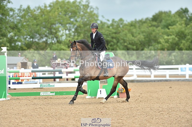 230723A-112722-11272 - Cls 32, 6 Yr Olds 1.20m