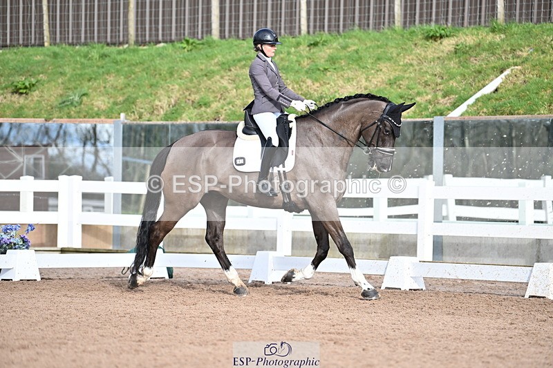 240218A-143146-08125 - 243-Lucy.Baker-Last.Dancer