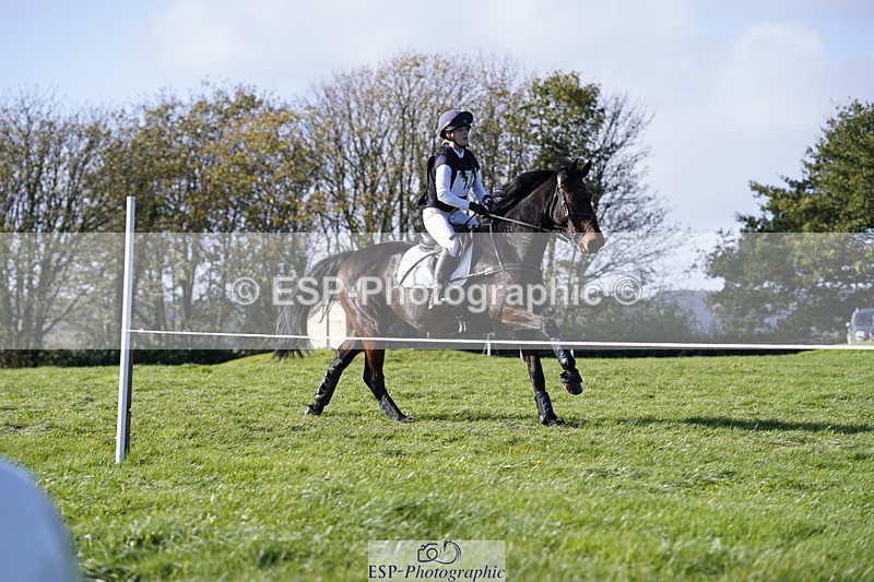 241025-112404-06244 - 018-Alice.Robinson-DERRYS.DIAMOND.CAVALIER