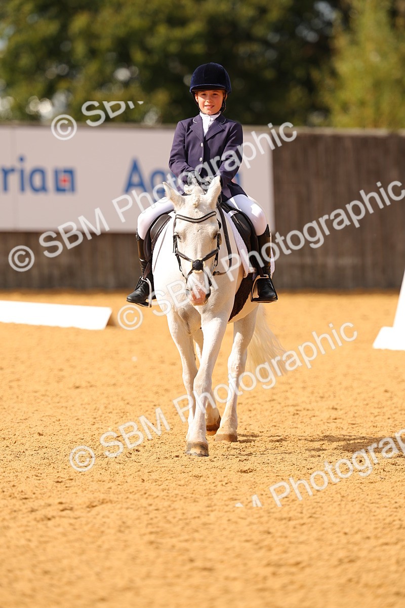 SBM_48271 - D22 - Junior Championship - Intro B