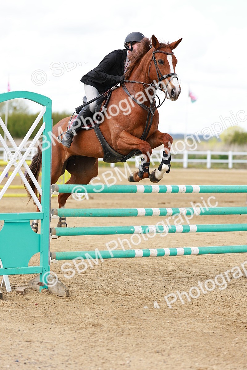 SBM_001862 - Class 4 - Senior Newcomers - 1.10m