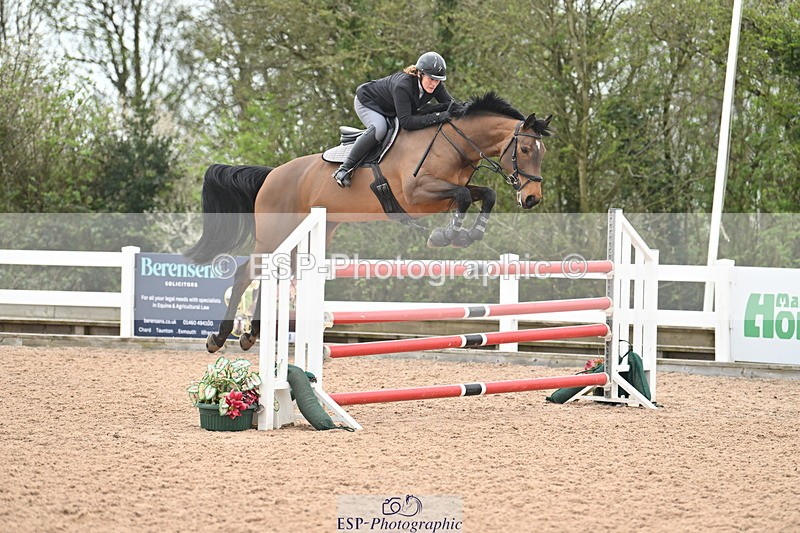 240406A-155556-04276 - Cls 17 National 1.30m Open