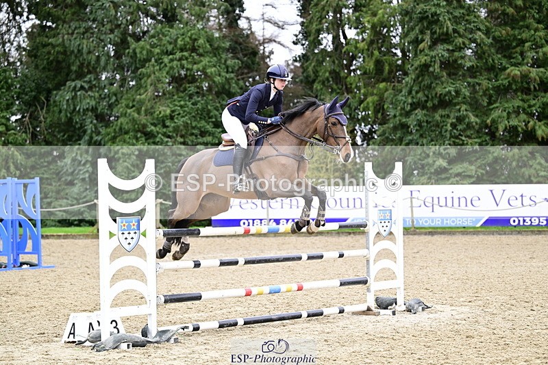 260214A-161425-01377 - 6 Foxhunter and 1m 20 Open
