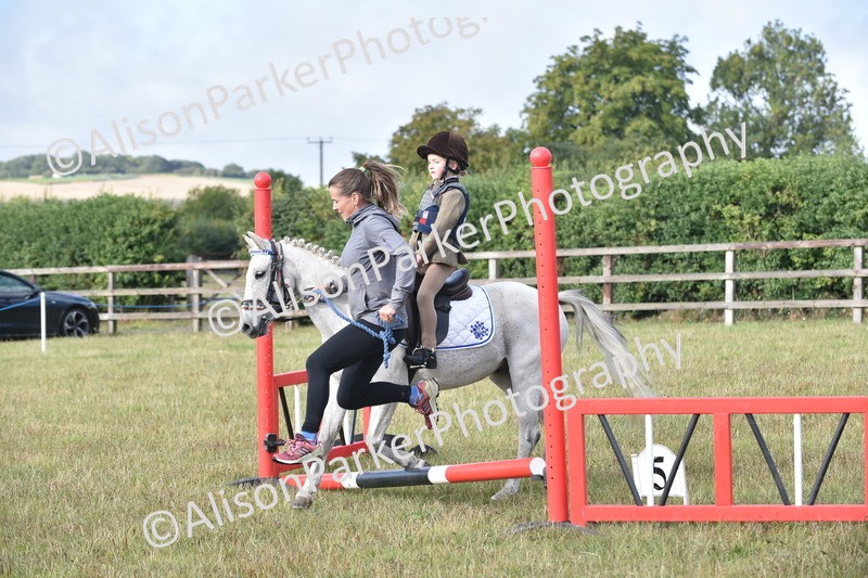 20250831-0291 - Class 6 - Minimus Jumping 30cm