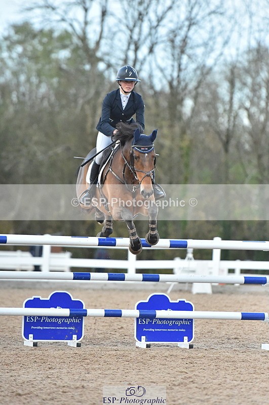 231111A-151222-02424 - Cls 14 Blue Chip 1.25m Winter Qualifier