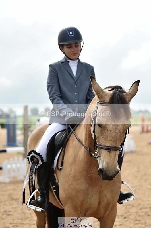 230902A-120546-00926 - Cls 2B Pony Small 80cm