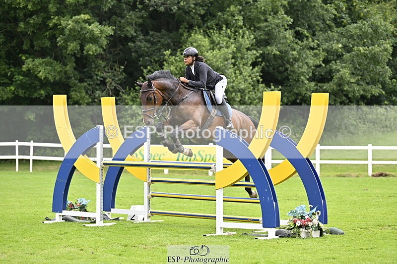 250613A-125846-02002 - Cls 3 Snr Foxhunter