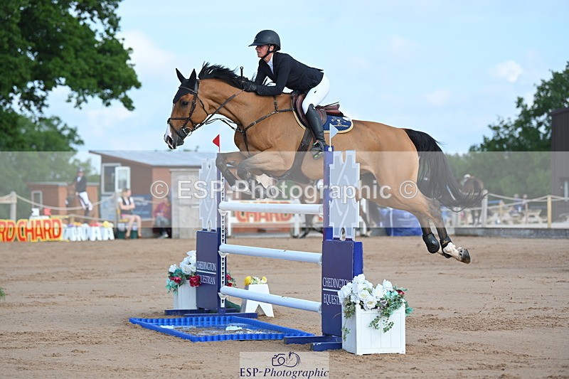 230721A-092317-04936 - Cls 2, 2 Star Small 1.30m