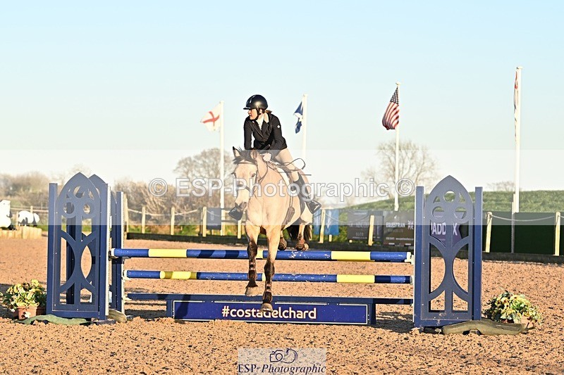 250401-185842-00855 - 90cm Classes