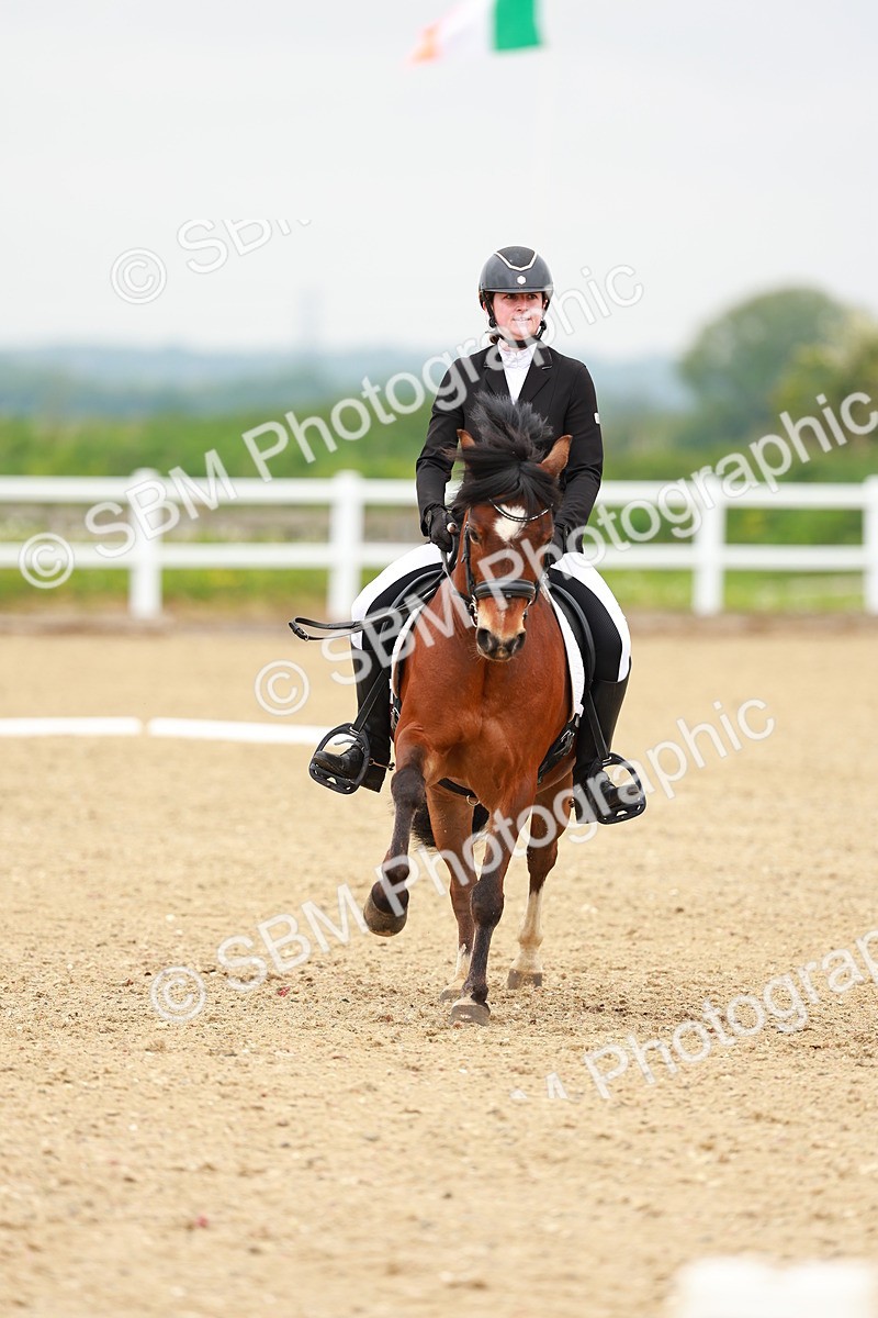 SBM_005268 - Class 16 - Novice 6