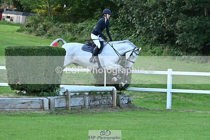 230909-185756-08207 - Cls 14 Snr 1m Derby