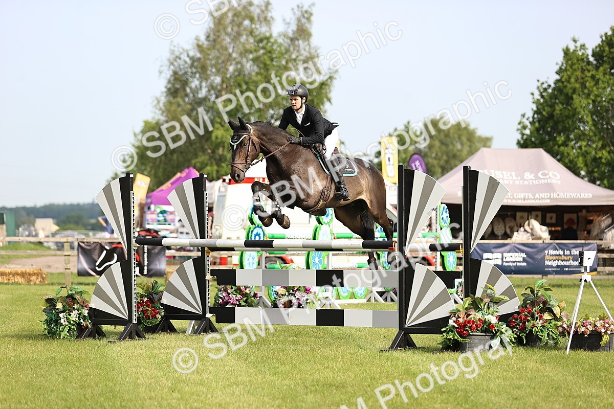 SBM_01132 - Class 200 - Martin Grant Homes Welcome Stakes 1.25m Open