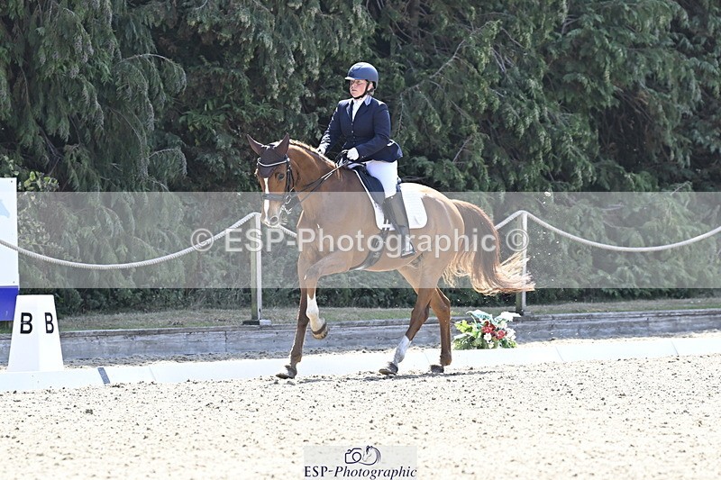 250810A-115439-05568 - 107-Sophie.DickinsonFurst.Ricci