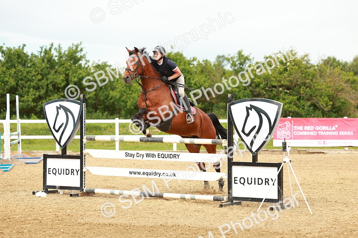 SBM_002164 - Class 4 - Senior Newcomers - 1.10m