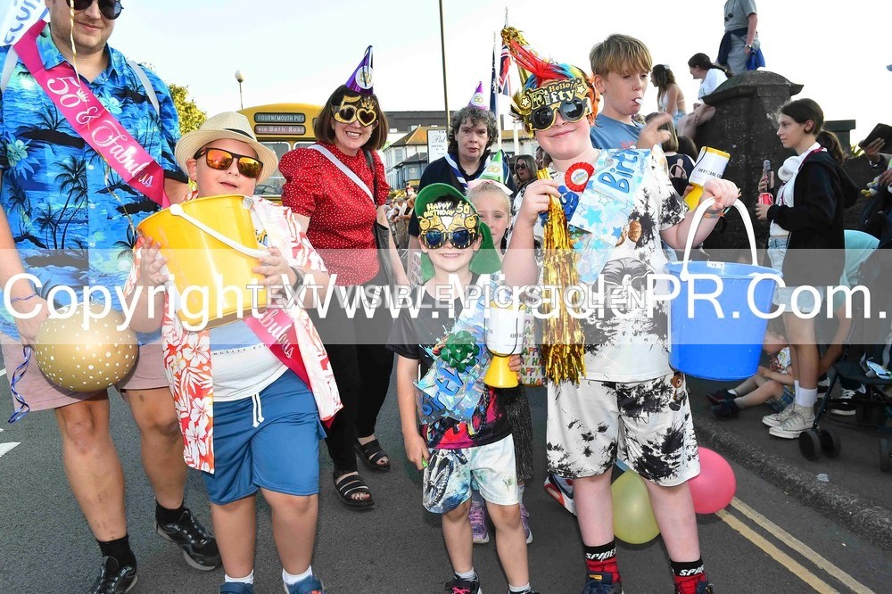 SH4_3581 - Carnival Procession.
