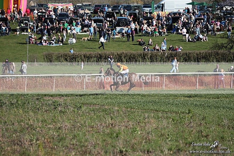 PtP 210326 613 - VWH Cirencester Races 21/03/26