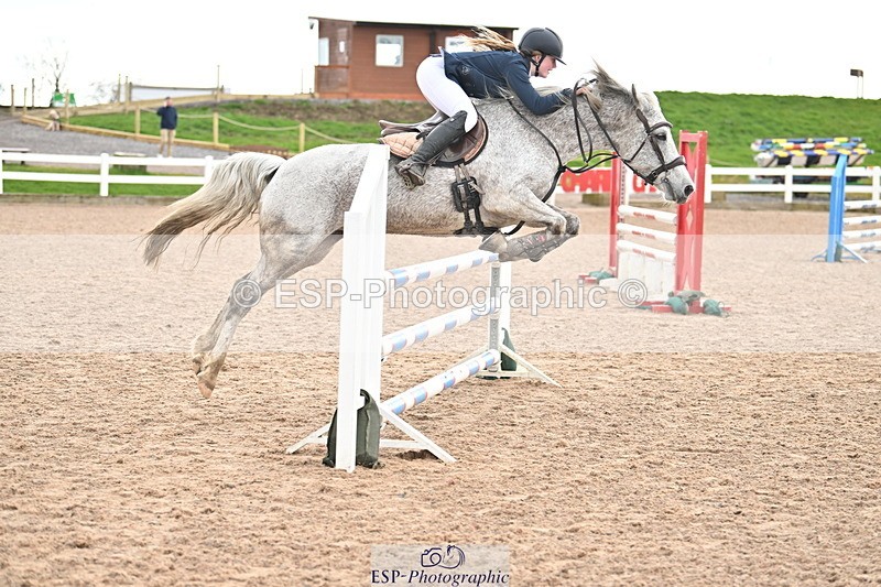 240310A-110046-02203 - Cls 4 Pony Discovery and 90cm Open