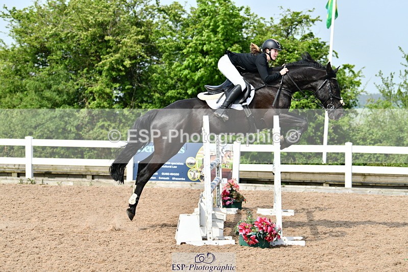 240511A-102050-11503 - Cls 28 95cm National Am Quali