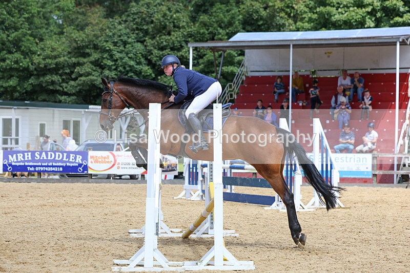 3E7A0363 - Class 9: Senior British Novice/90cm open