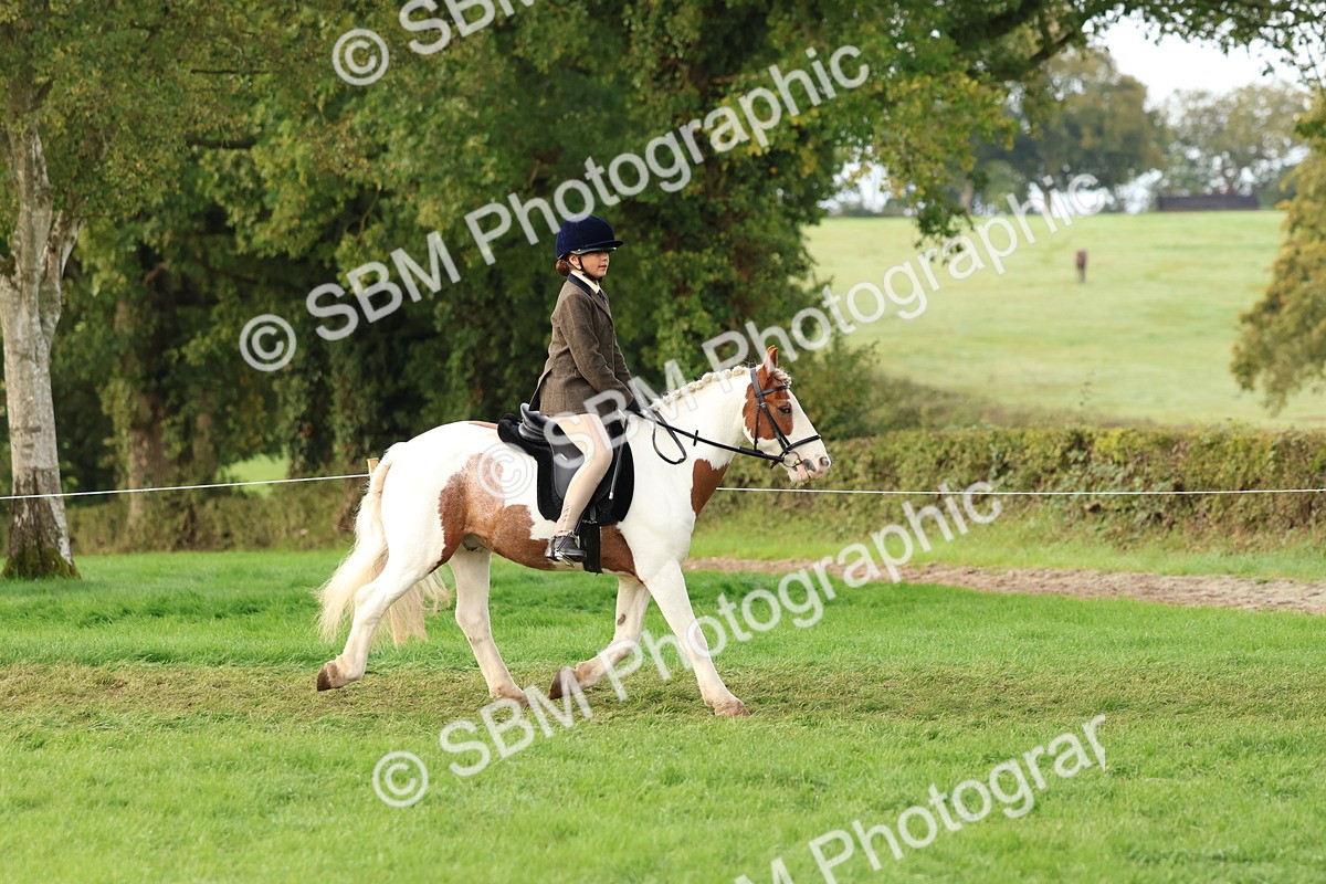SBM_56577 - S40 - Starters Ridden Showing