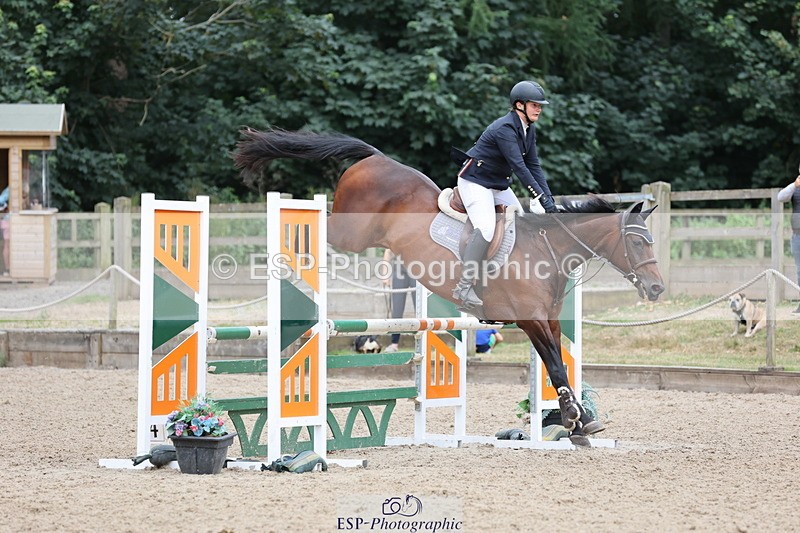 250705A-180004-16711 - Cls 37 1.05m Amateur Quali