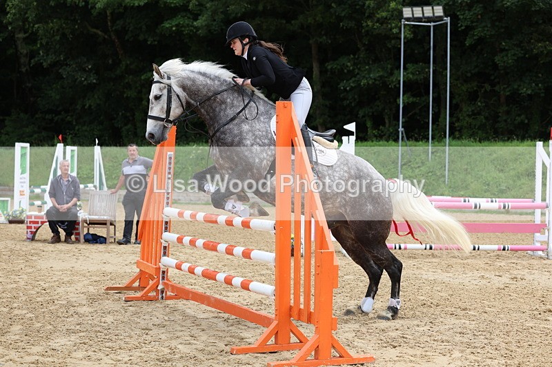 3E7A6117 - Class 4: Senior British Novice/90cm open