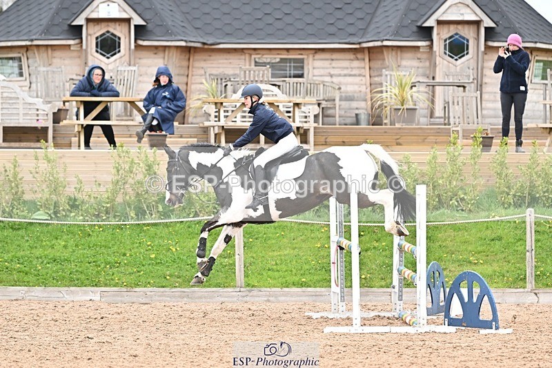 250414-115409-00735 - 1m Round 1