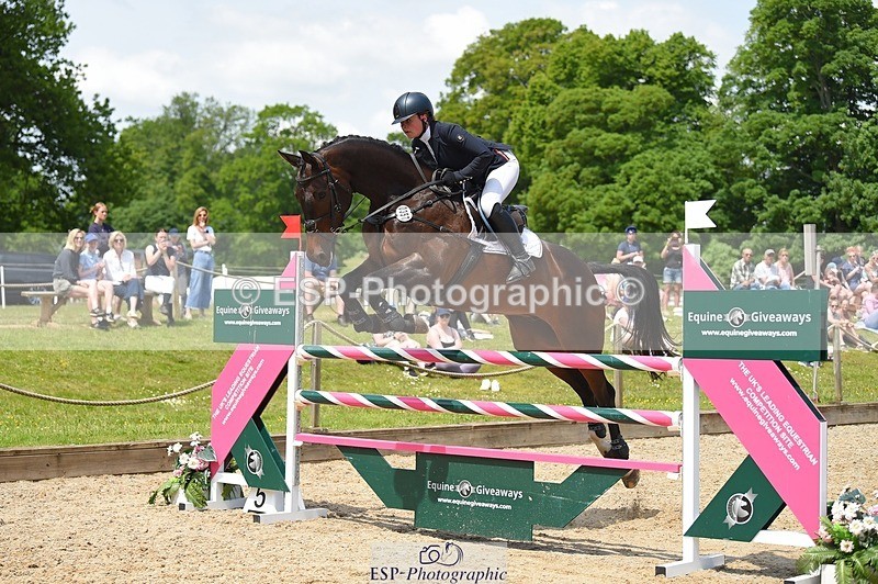 230528-125122-15870 - 357-VIVENDI_HERO-Saffron_Cresswell-SUNTrotUp+SJ