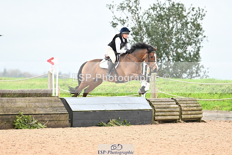 241110A-114652-00681 - 80cm 11.30 to End