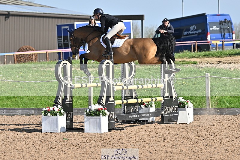 240509A-090636-00433 - Cls 8 Foxhunter