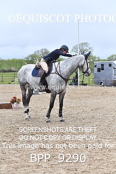BPP_9290 - CLASS 30 SUN Senior Newcomers/ 1.10m Open