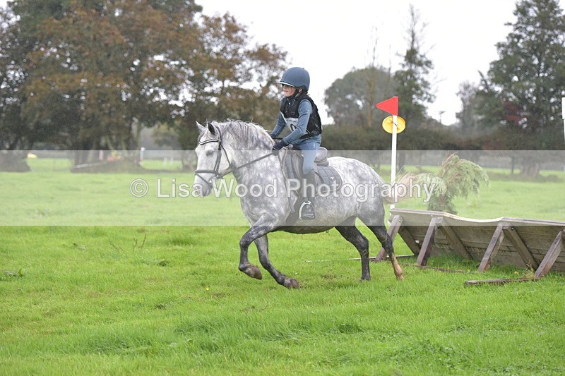 RAY_9457 - Class 1: 65cm: Ski Jump