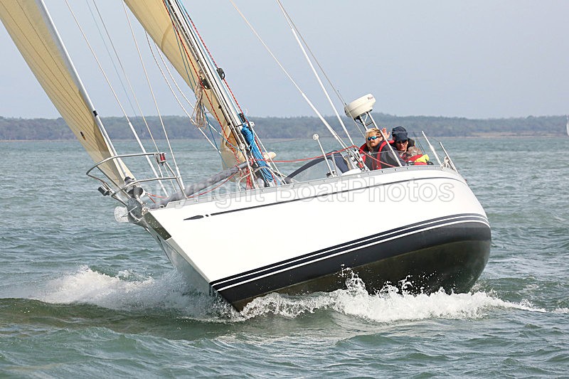 160924 ACCOMPLICE GBR1334L Y92A2077 - Sailboats - monohull