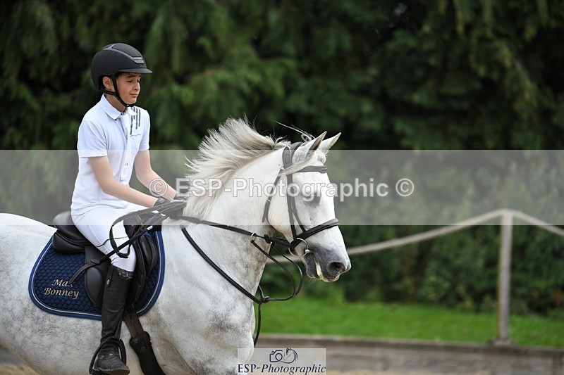 230820-112912-00546 - 1m - Round 1