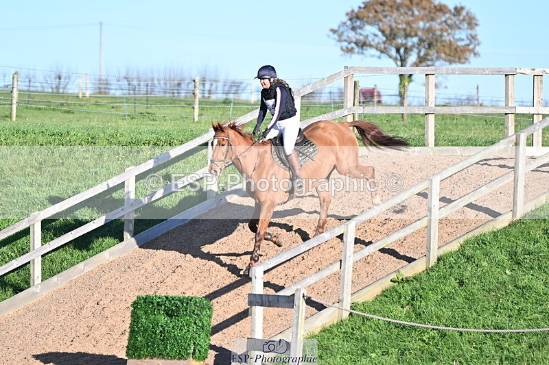 231125A-133500-00708 - 90cm