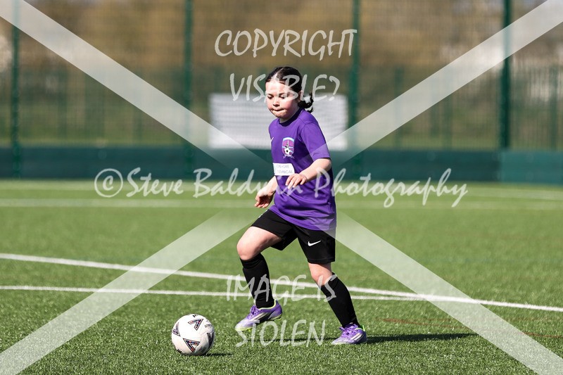 1DX30276 - 2026-03-21 FC Abbey Meads U9 Purple Girls V Stratton Juniors FC U9 Pheonix Girls