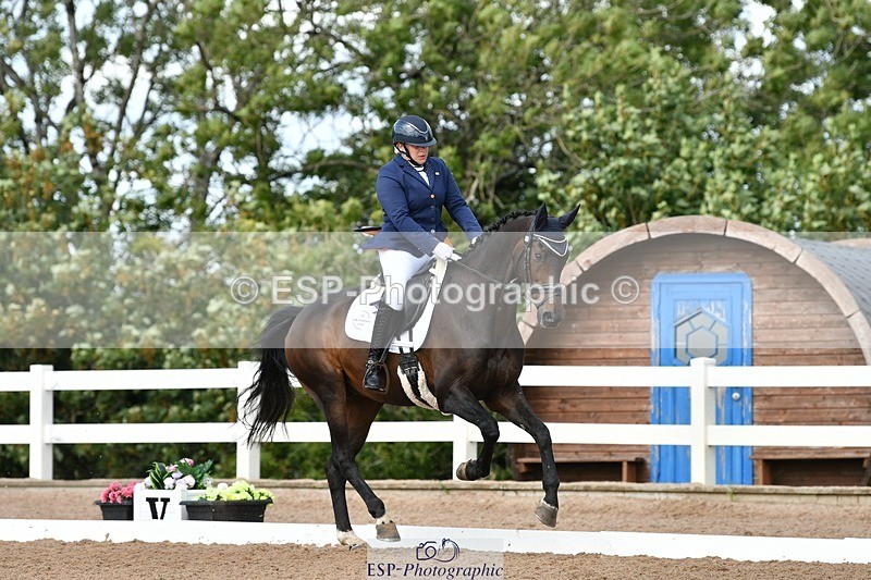 250906-125123-02825 - 047-Laura.CrewE-Mail