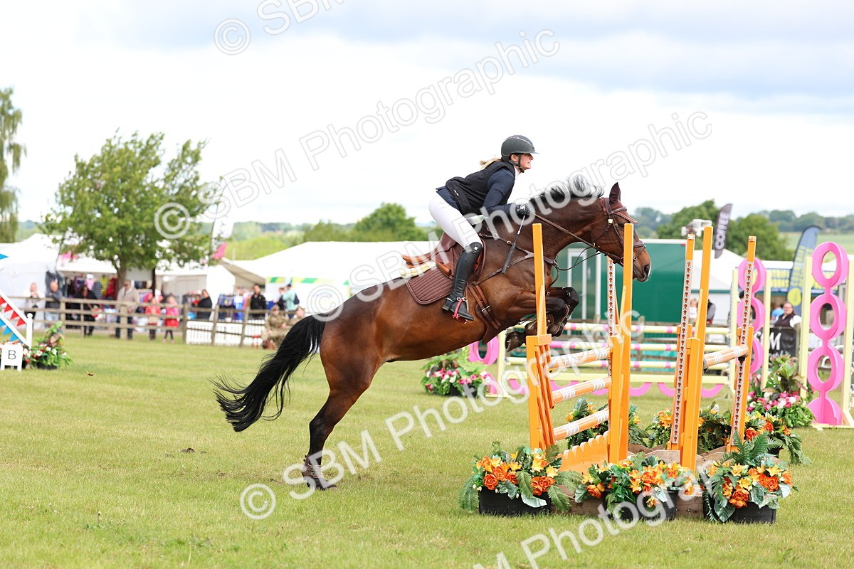 SBM_13391 - Class 206 - Senior Newcomers - 1.10m Open