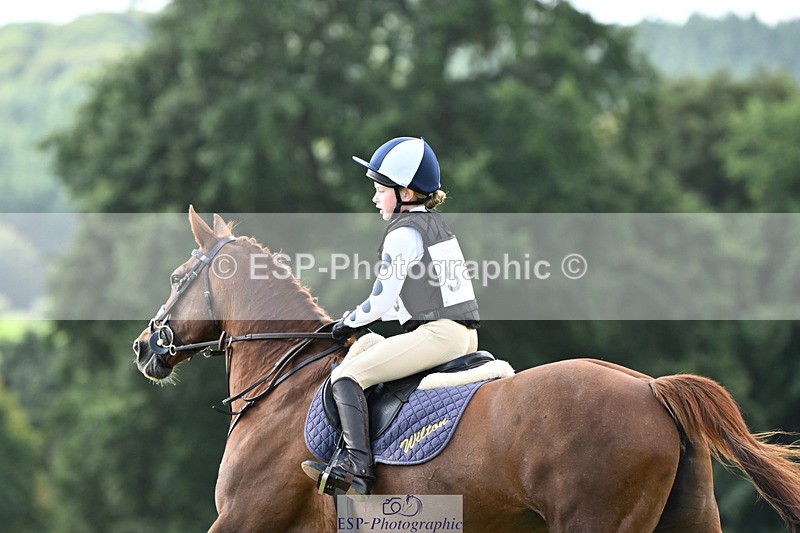 240825X-114432-32104 - 70cm XC 11.00 to 12.00