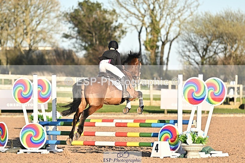 250401-182539-00666 - 80cm Classes