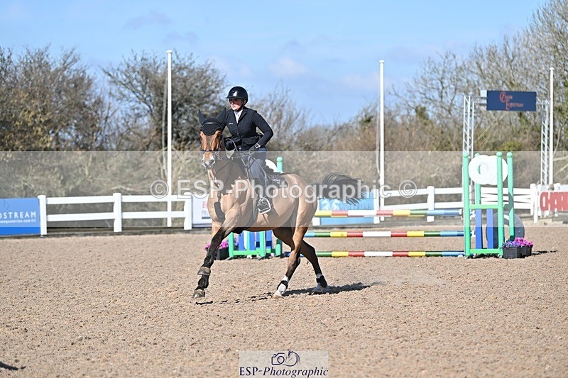 250314-114200-00381 - Cls 2 British Novice and 90cm