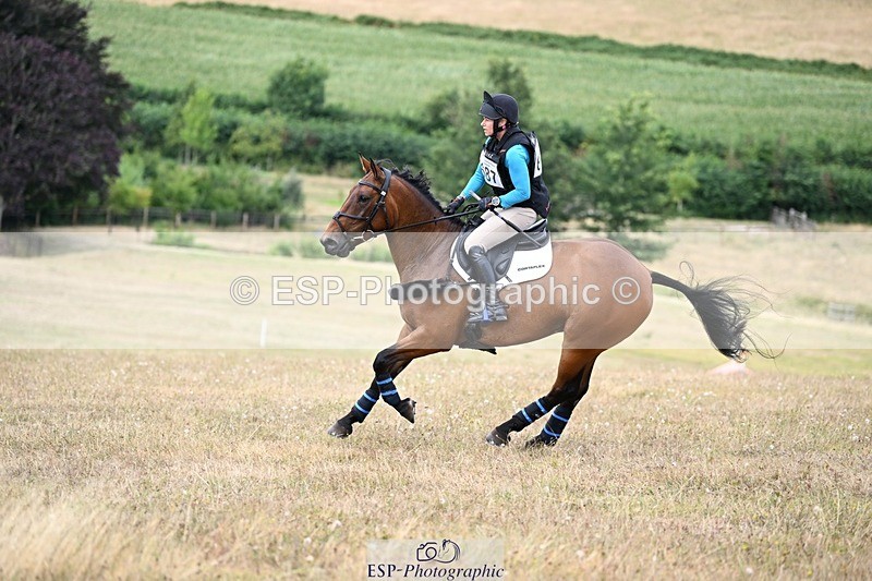 250803A-155618-16432 - O-687-Christina.Wiederkehr-KILLINAS.OISIN